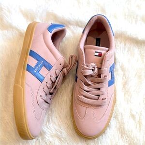 Tommy Hilfiger Women's Neenha Signature Logo Lace-Up Sneakers in pink and blue.